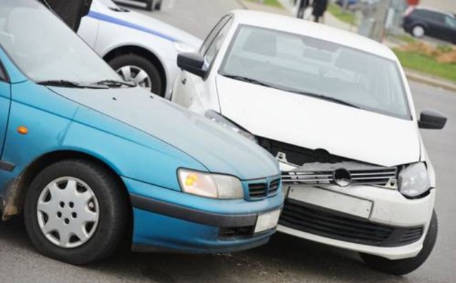 Terzo trasportato: come richiedere il risarcimento per le lesioni subite?