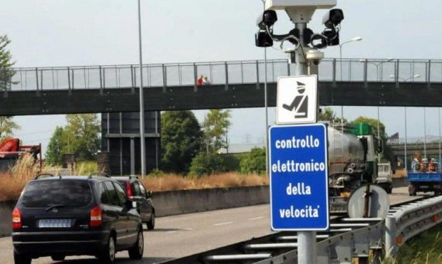 Corte di Cassazione: legittimità dell’accertamento in caso di autovelox non omologato